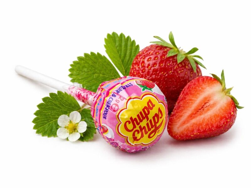 lízátko Chupa Chups s příchutí jahody